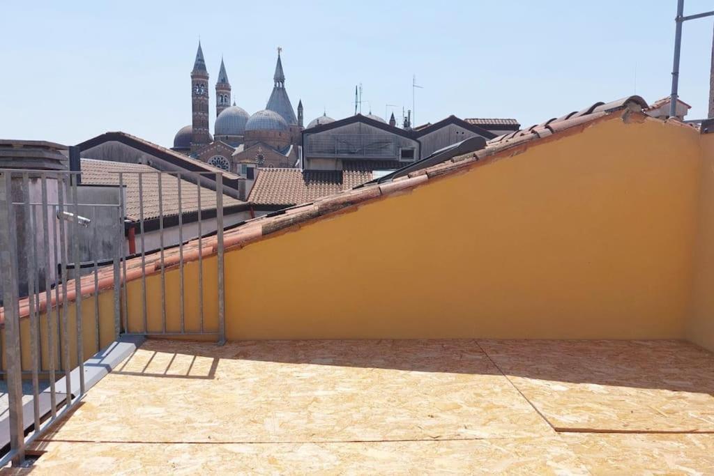 Residenza Subitosanto "Gigliola" 9A - Bilocale Con Terrazzo Esclusivo Cupola Basilica Di Sant'Antonio- Apartment ปาโดวา ภายนอก รูปภาพ